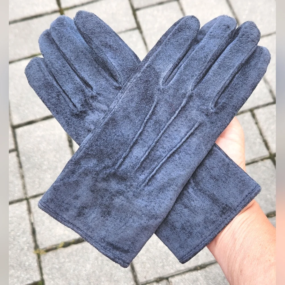 Bloomingdale's Fine Black Suede Gloves S